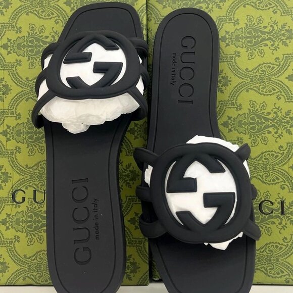 Gucci Women Sandals Slides Rubber .size 39 - Picture 1 of 5